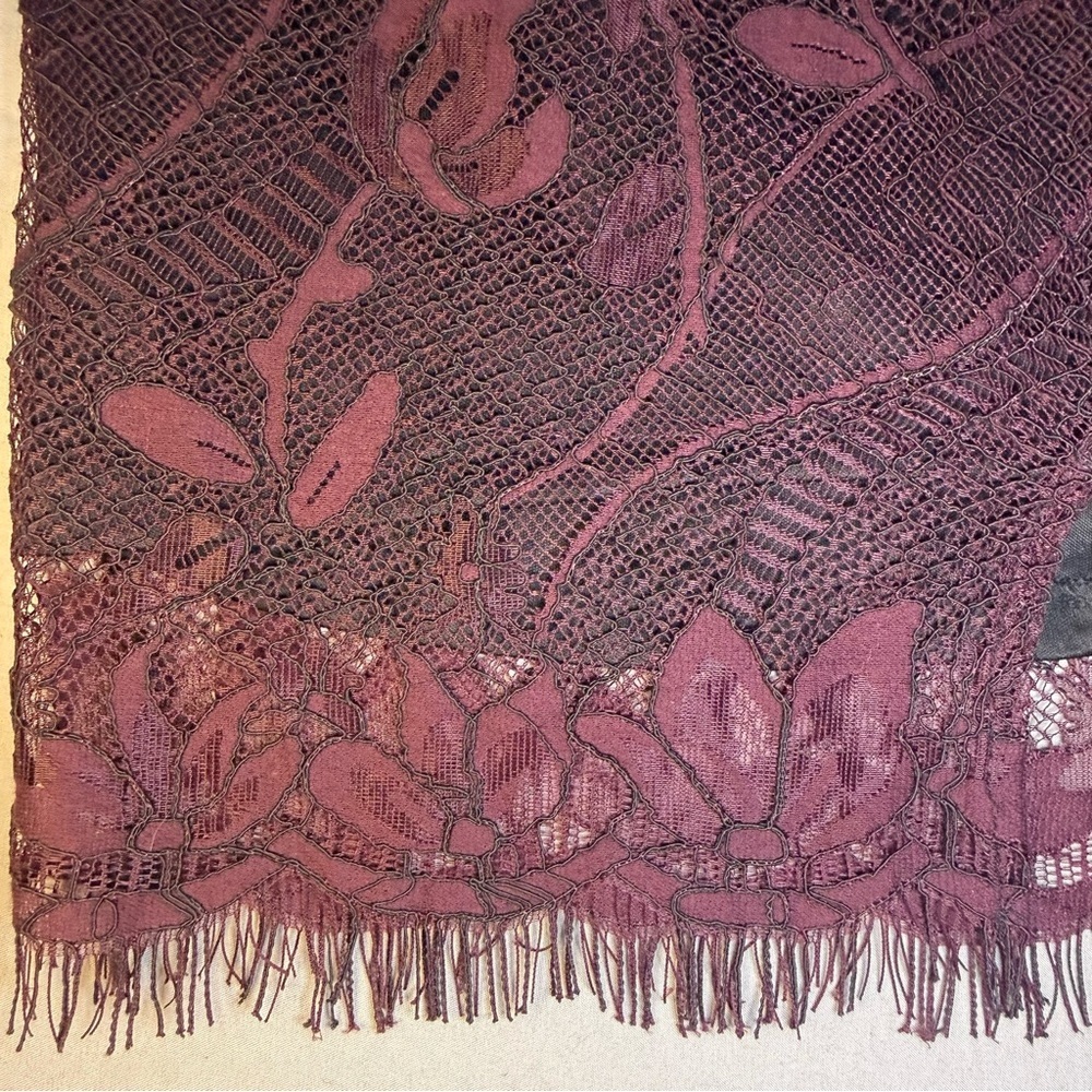 ASTR The Label Medium Burgundy Lace Halter Fringe Hem Cocktail Dress Romantic - Picture 10 of 11